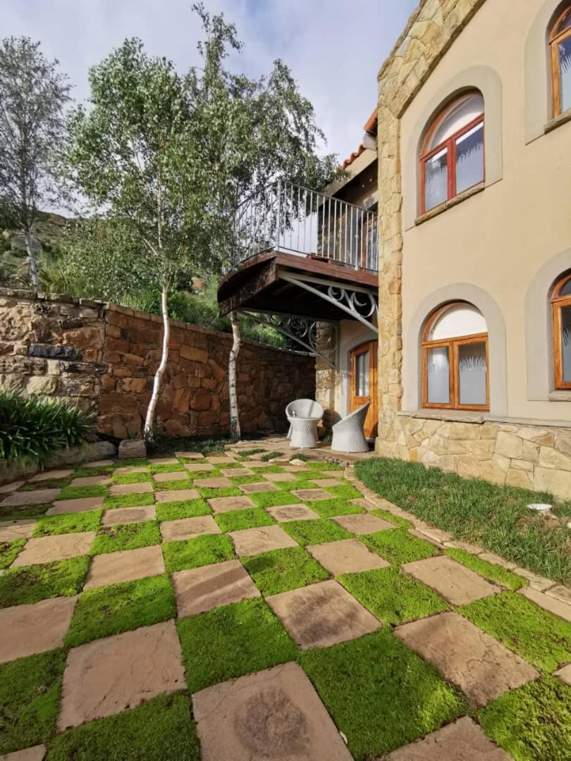 Wild Horses Lodge Harrismith Szoba fotó